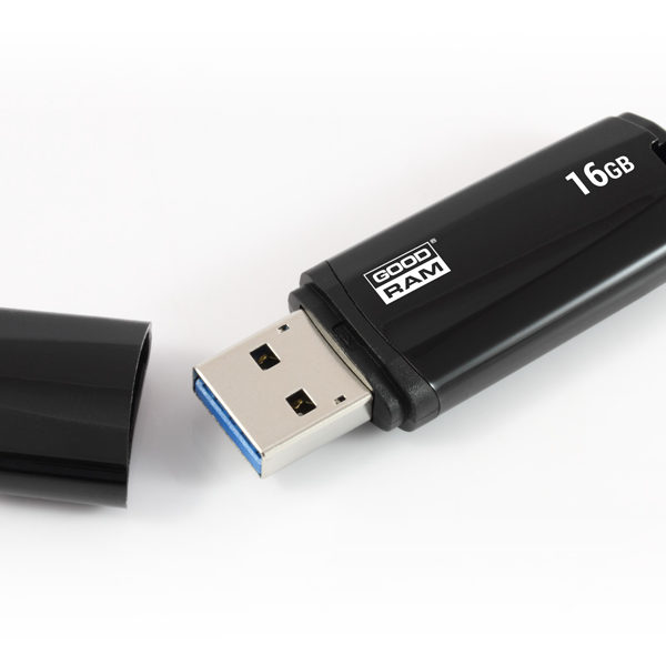 USB накопитель 16Gb GoodRam UMM3 USB 3.0 черный